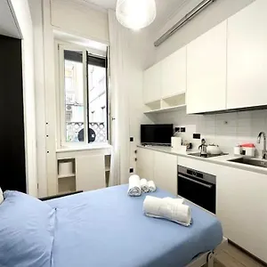 https://small-house-near-the-station-milan.it-lombardy.com